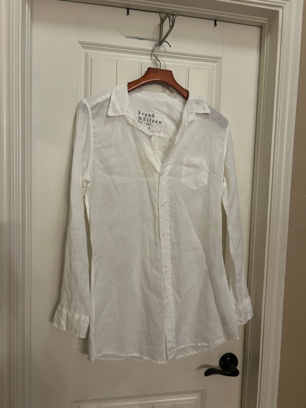 Frank & Eileen White XL Linen Relaxed Button-Down Shirt